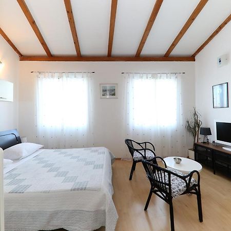 Puntamika Studio Zadar Extérieur photo
