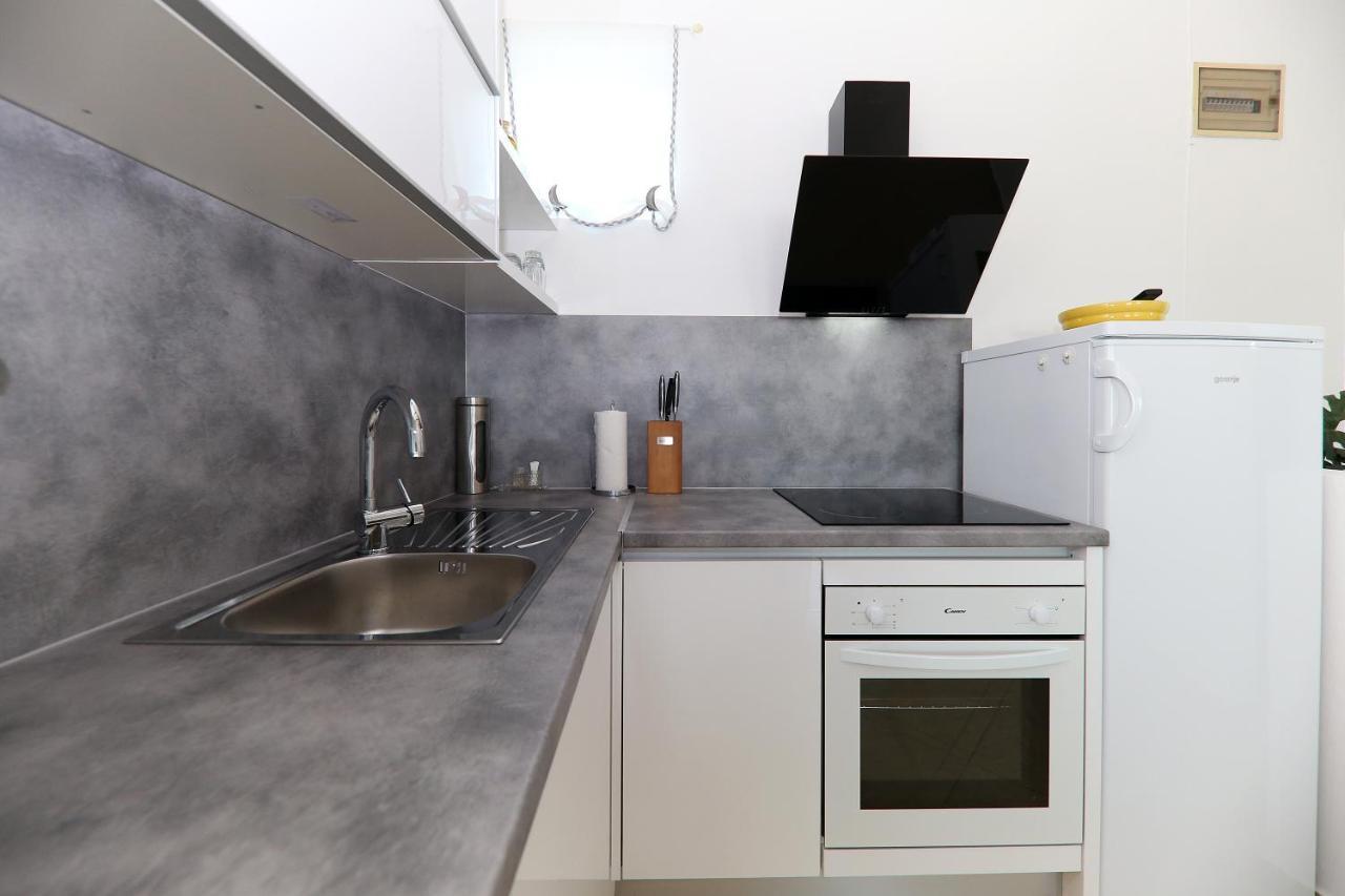 Puntamika Studio Zadar Extérieur photo