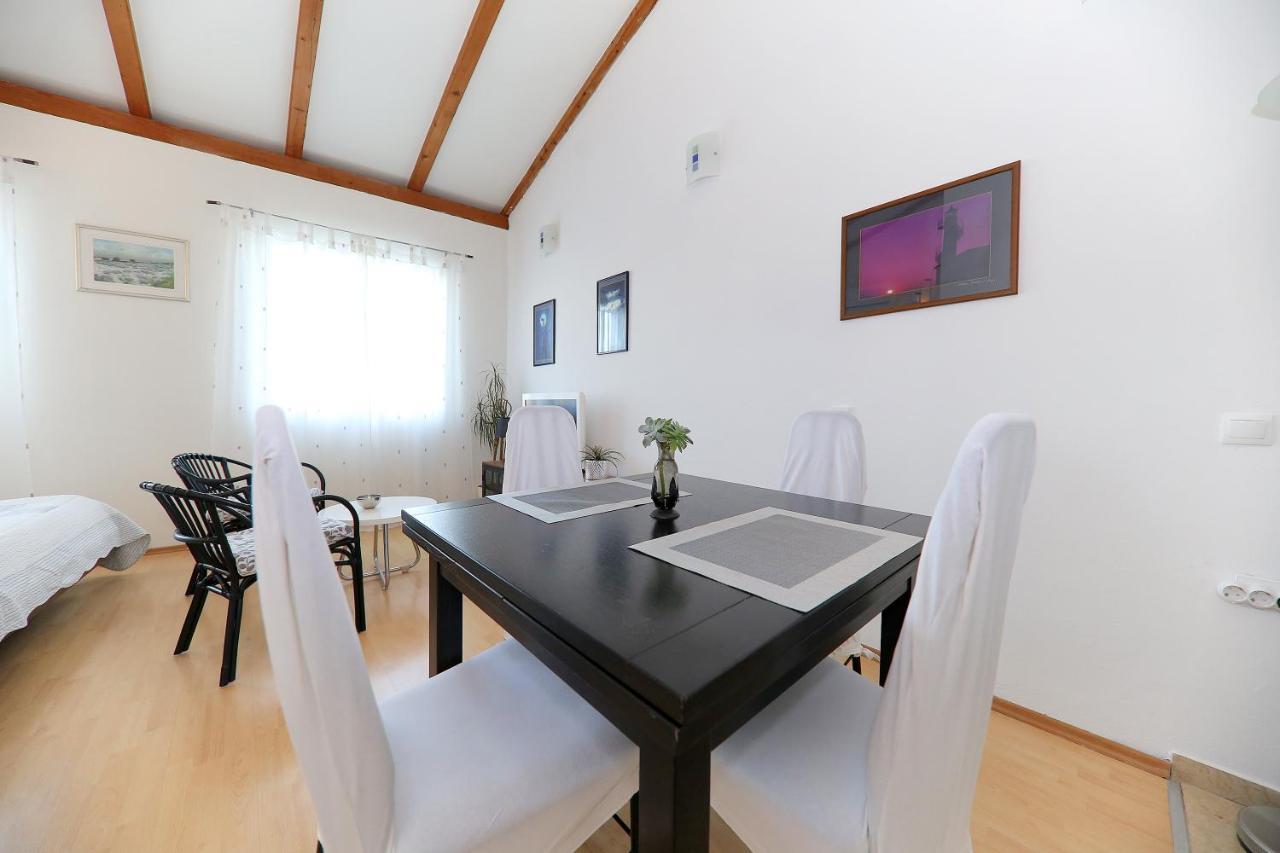 Puntamika Studio Zadar Extérieur photo