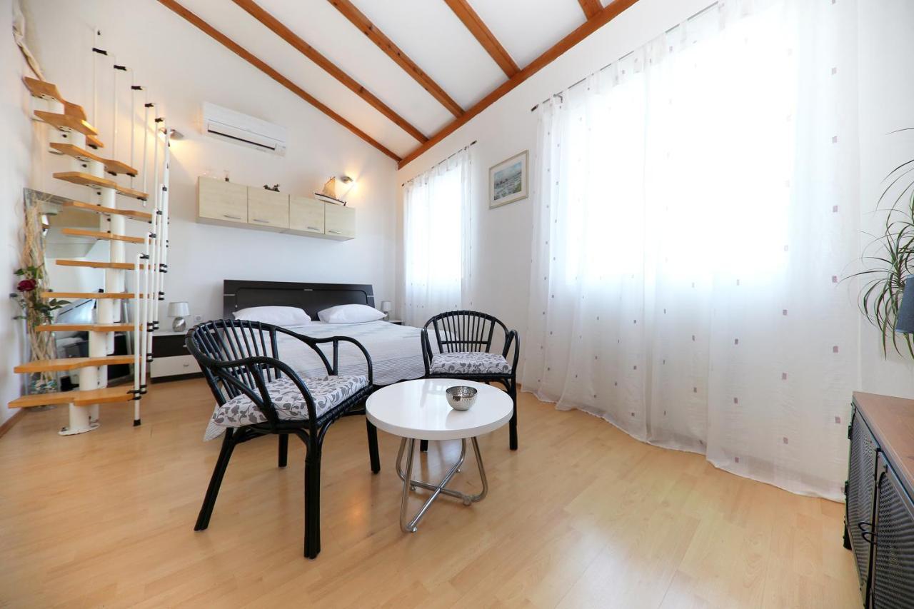 Puntamika Studio Zadar Extérieur photo